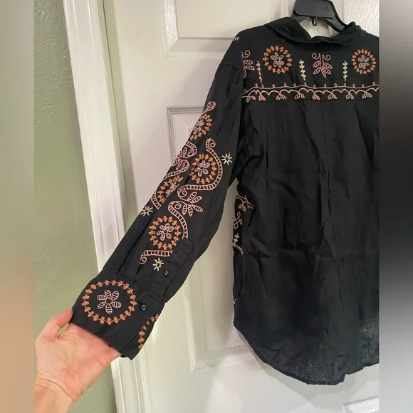 Johnny Was Faye Relaxed Linen Button Down Embroidered Shirt Lagenlook Size L - Picture 10 of 15